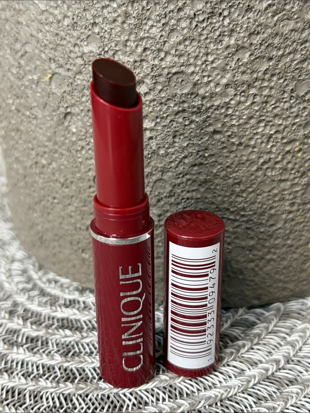 ❤️$9 NWT Clinique Almost Lipstick - Black Honey
